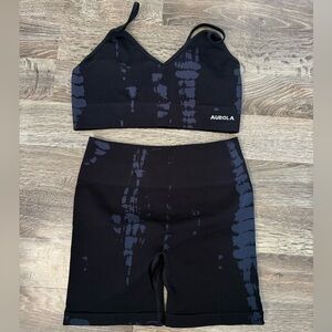 AUROLA Serpentine Set